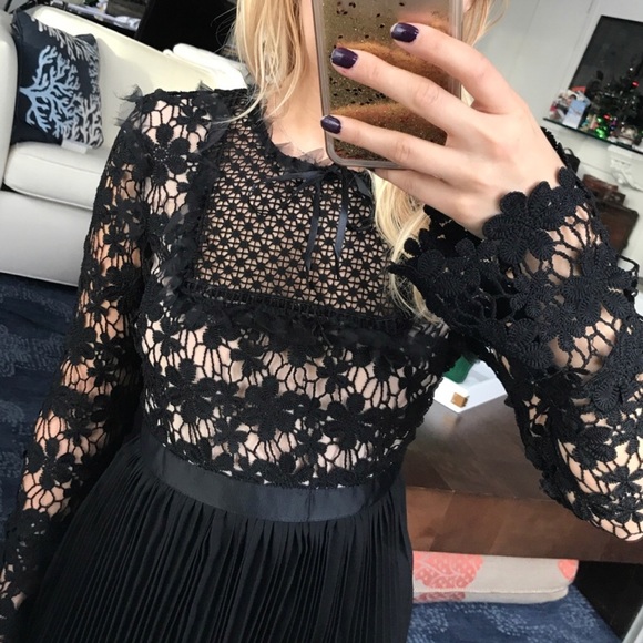 ‼️LAST ONE 👉🏼 ROMEO+JULIET Black Lace Dress - Picture 2 of 7